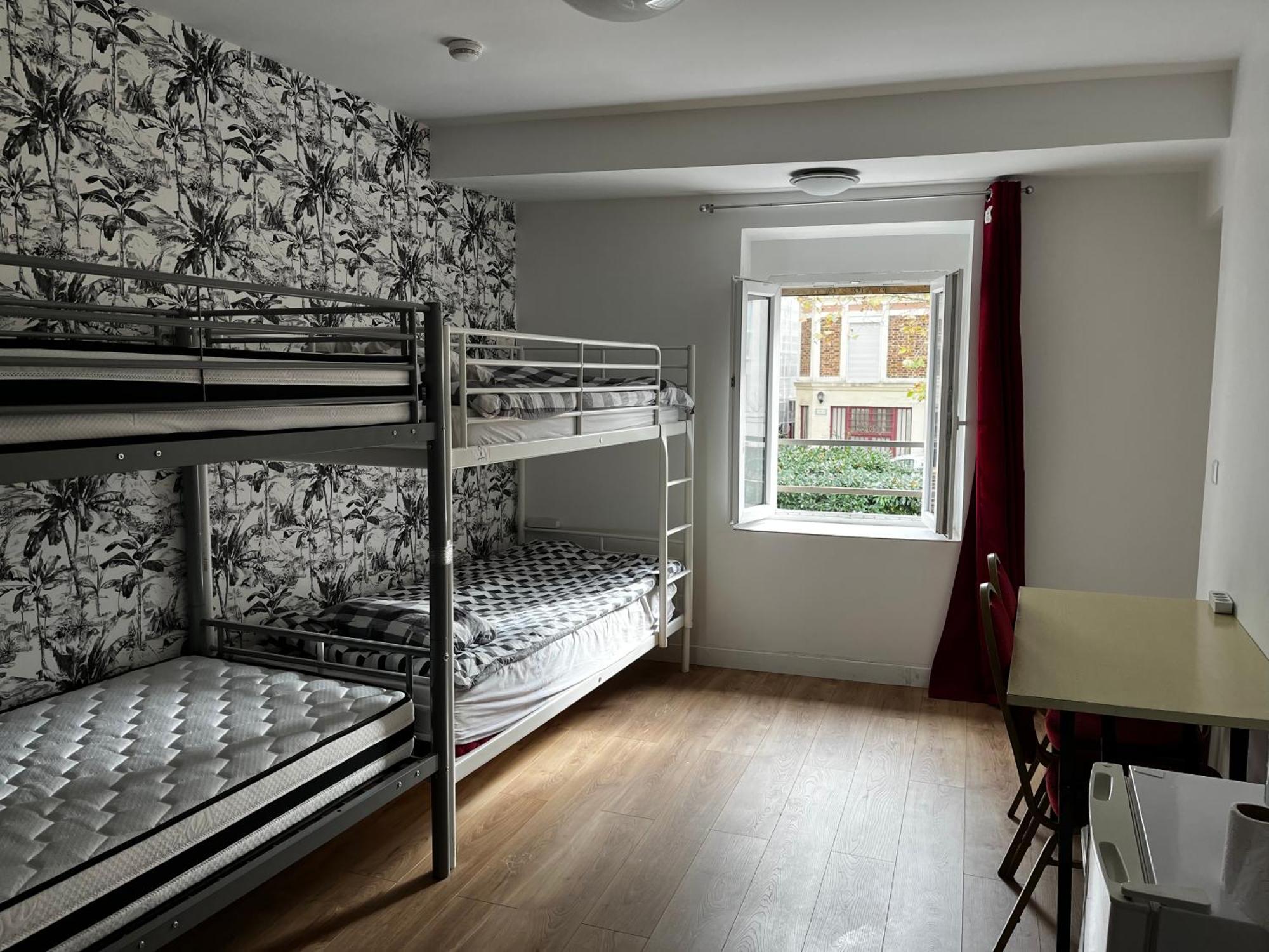 Chez Mia Paris Hostel Bagian luar foto